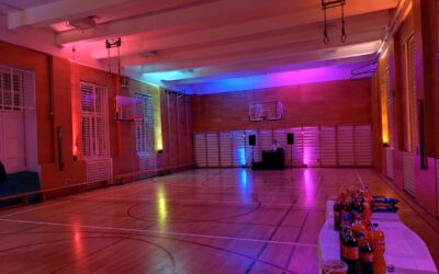 Ugođaj sa školskog plesa